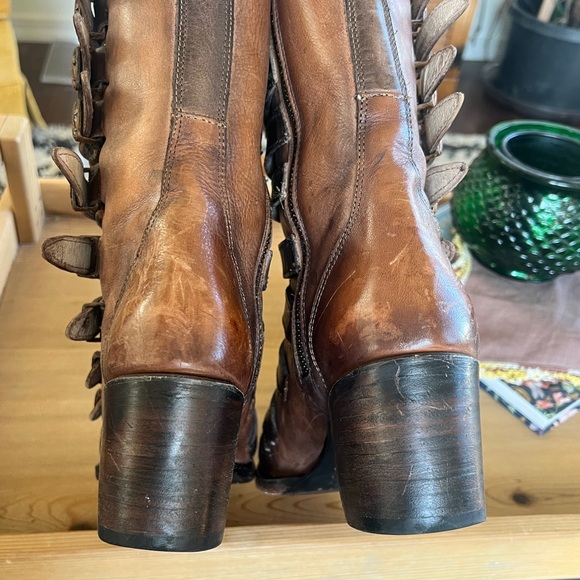 Freebird by Steven Stoke Tan Brown Distressed Leather Buckle Boots 8 - Picture 13 of 16
